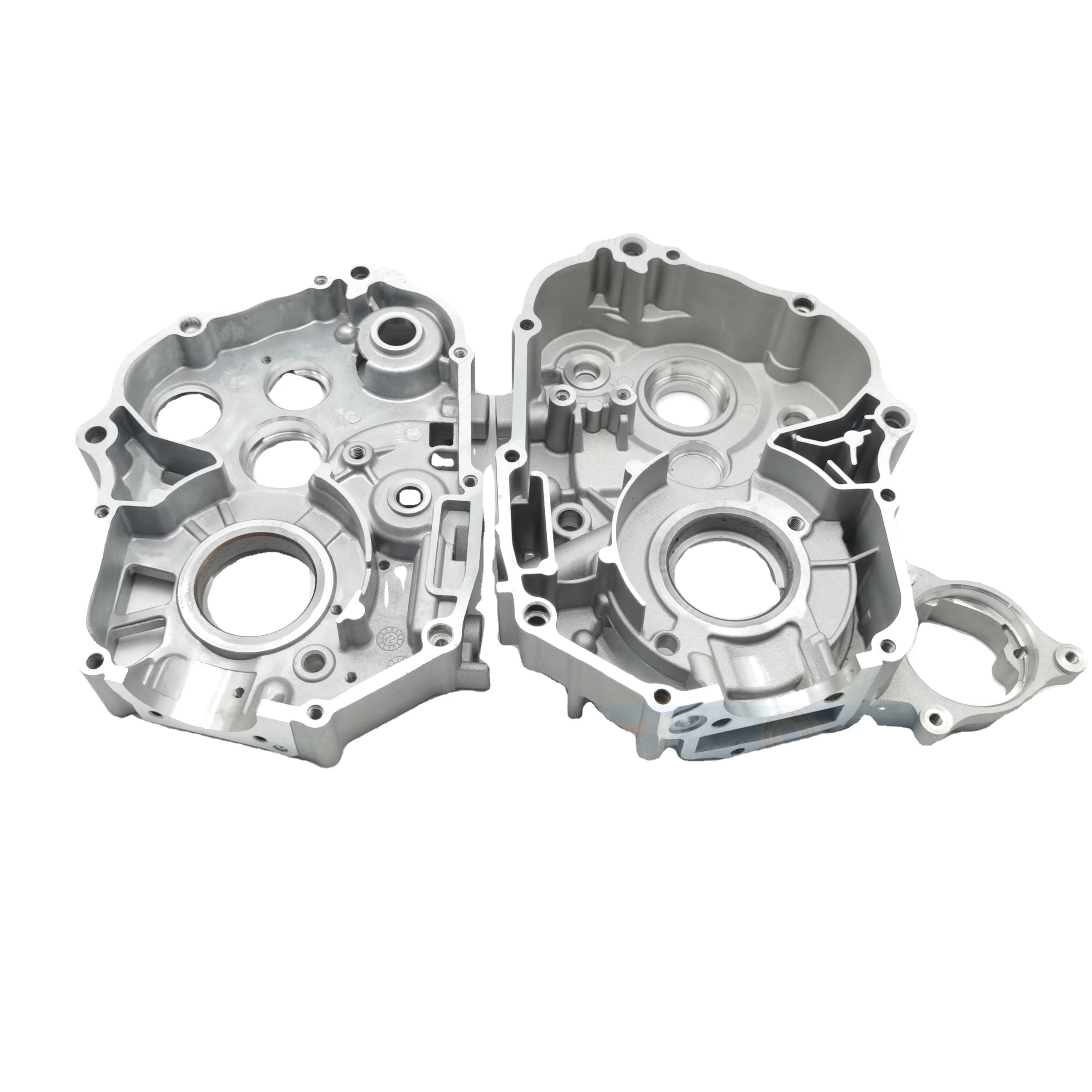 GT380用 クランクカバー SUZUKI GT380 クランクケース 下側 スズキ