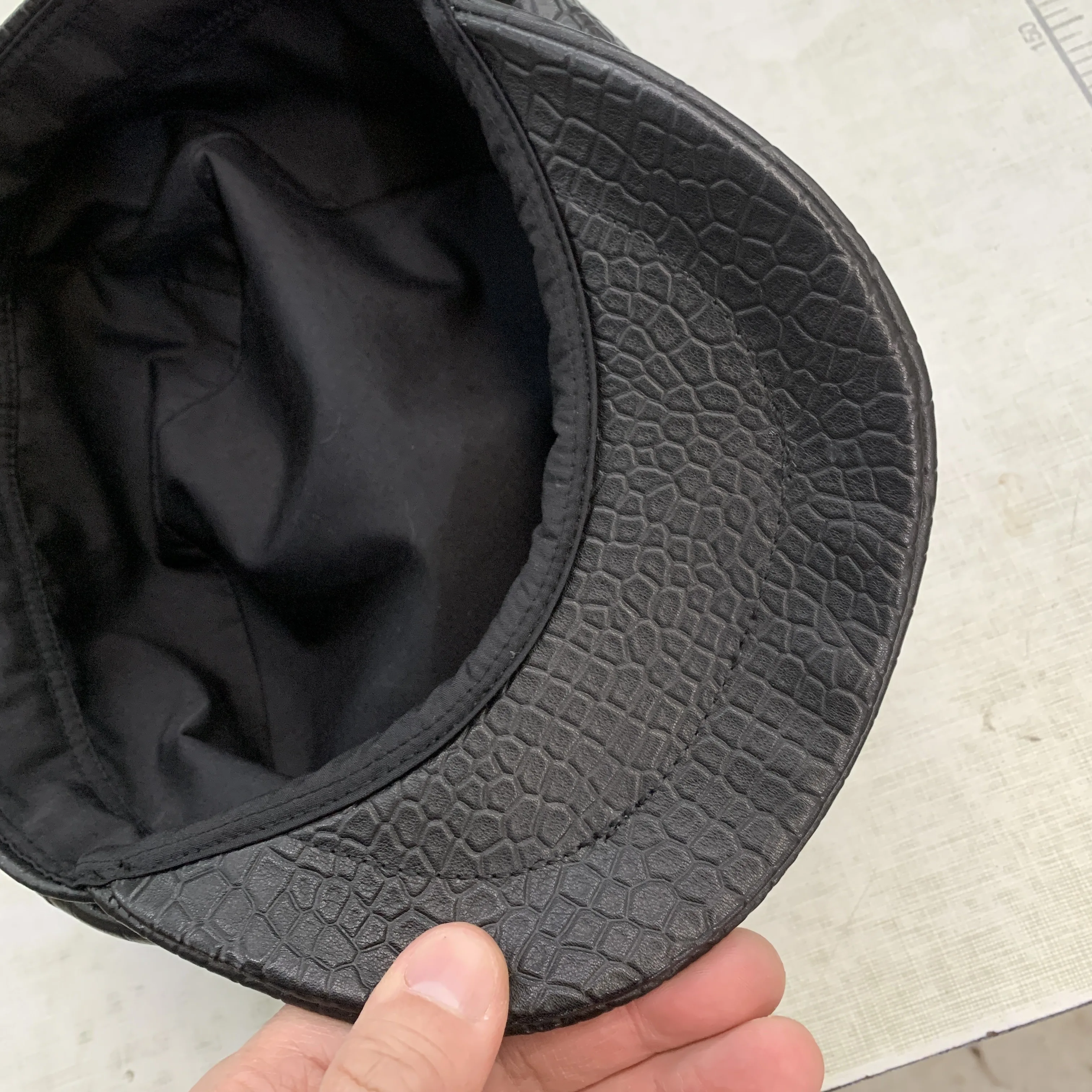 Ready to Ship Crocodile Pattern Real Leather Women Cowhide Newsboy Ivy Cap Octagonal Hat