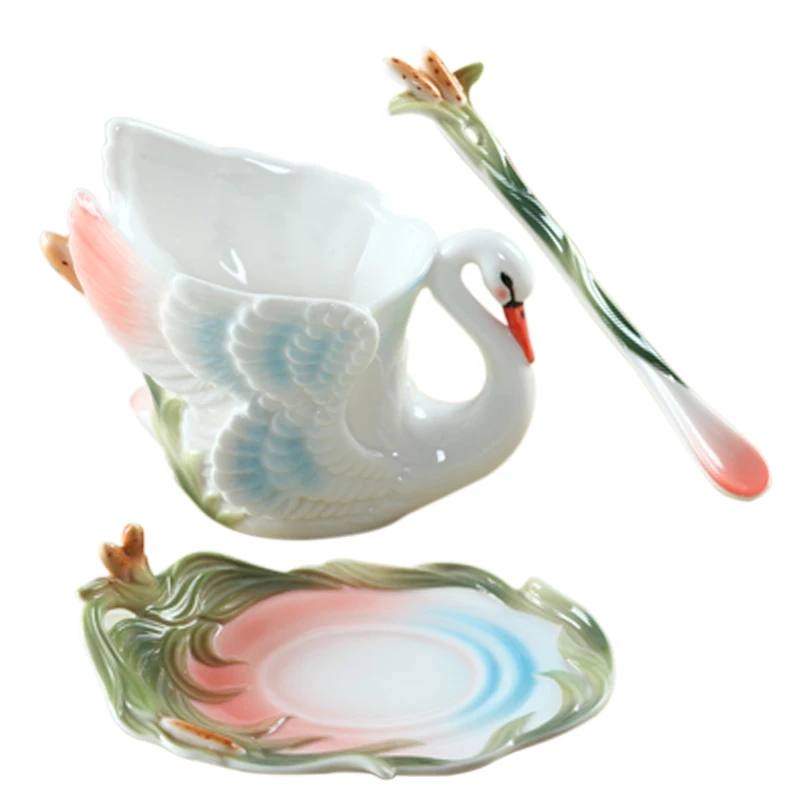 Swan Shape Creative 3d Design Ceramic Cup Enamel Coffee Cup Mug Porcelain Tea Cup and Saucer Spoon Drinkware