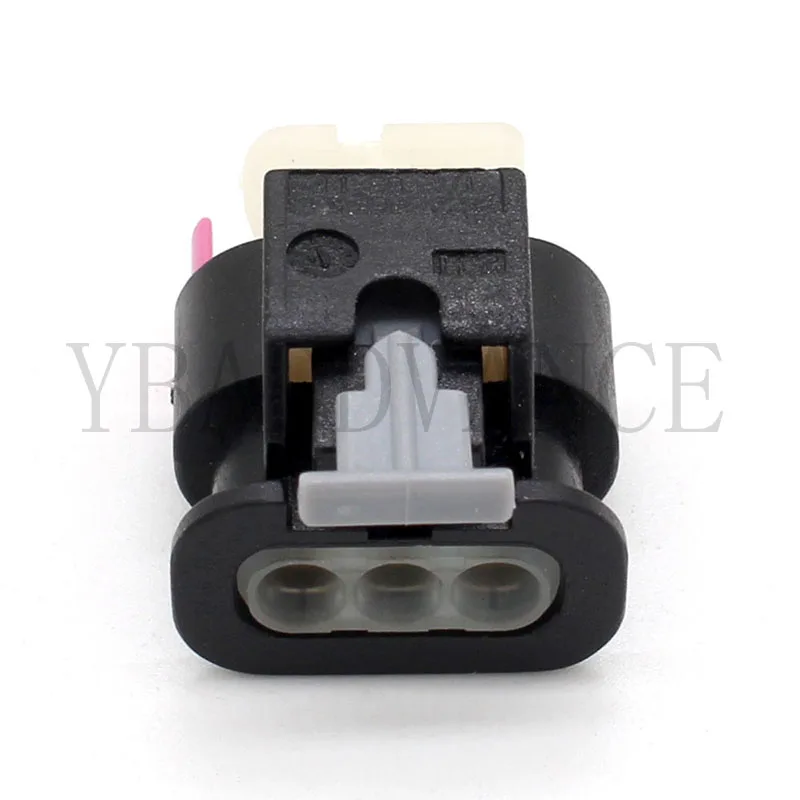 Ampseal 1.5mm 3 Pin Female Tyco Waterproof Connector 1718653-1F