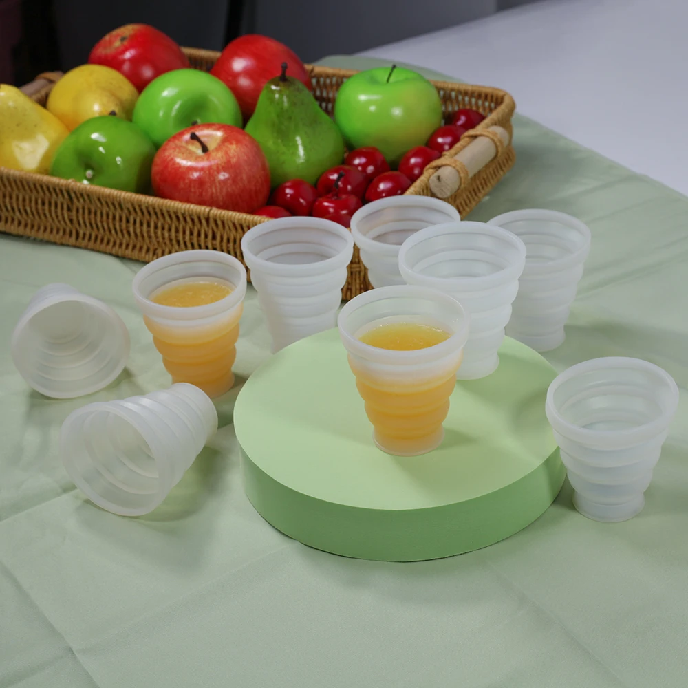 Hospital Use Silicone Collapsible Measuring test Specimen Cup Container for Urine Collection