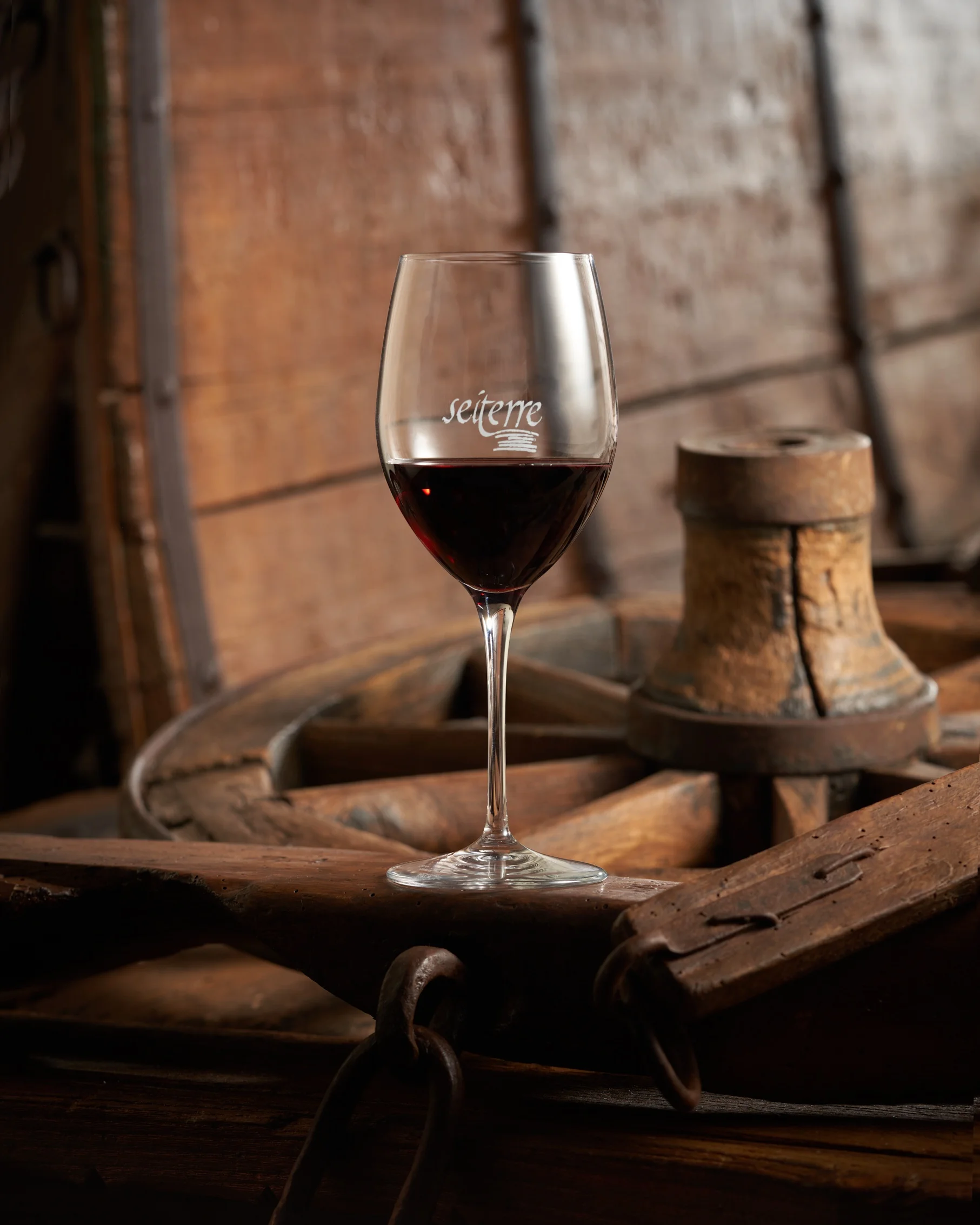 
Italian Quality Valpolicella Ripasso DOC Red Wine for Export 