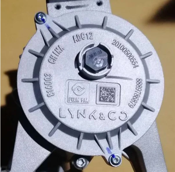y出品 GEELY Starray5d SUV Auto Parts - Engine Electronic Water Pump