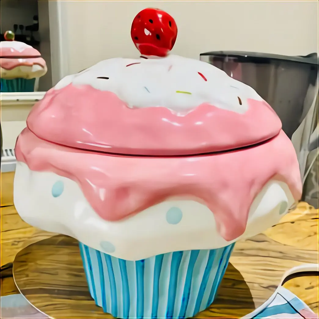Attractive Cupcake Shaped Cookie Jar Wholesale - Durable Ceramic