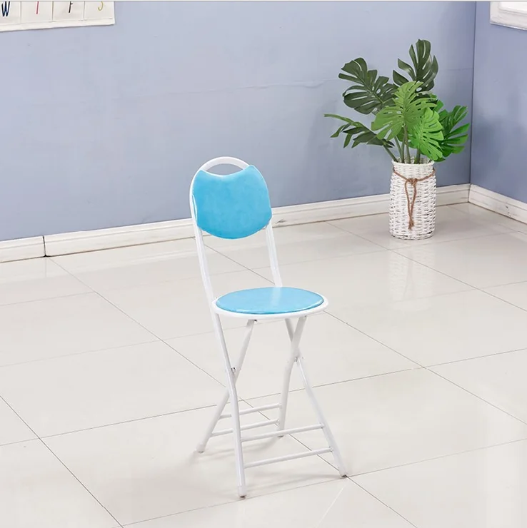 Outdoor Using Red Metal Folding Small Chairs