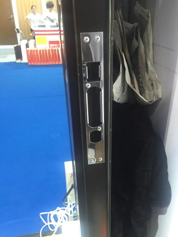 OEM Custom Size Colors  Fancy Pakistan Style Luxury Wrought Iron Interior Door
