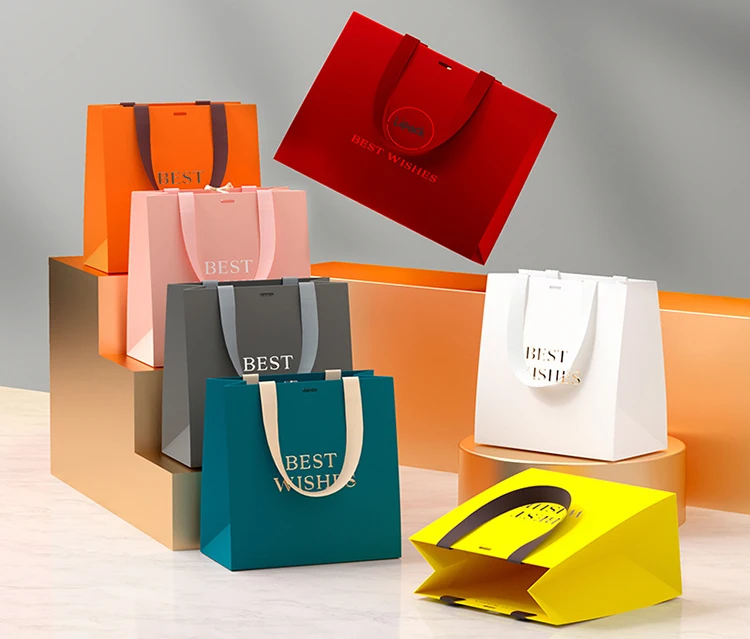 Lipack Custom OEM Coated Boutique Paper Shopping Bag Clothing Paper Bag For Clothes Packaging