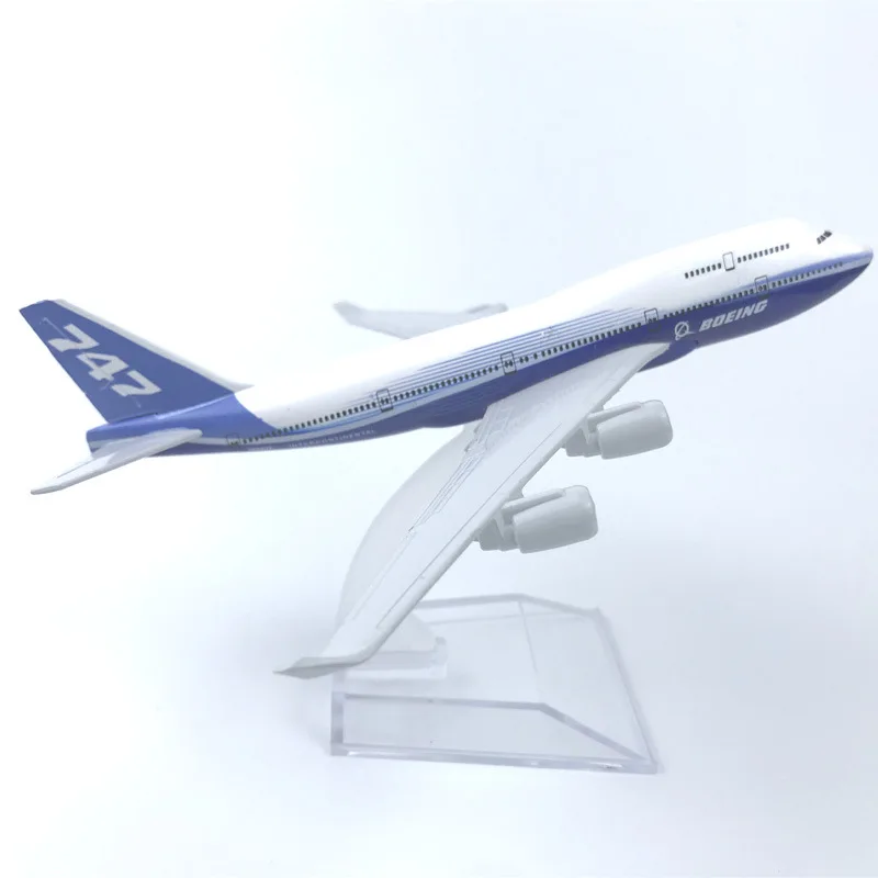 Modelo De Avión 1:400 Red Air Asia B737 – Aleación Fundida, 16 Cm, Con Soporte, Ideal Para Coleccionistas Y Decoración