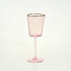 Copa de vino triangular rosa Phnom Penh