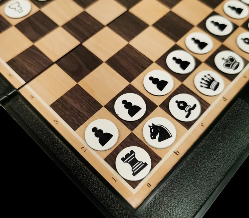 Мини карманные складные шахматы детская игрушка взрослые для родителей и