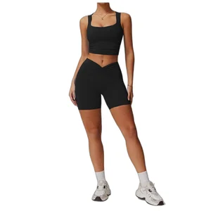 New Style Double TPE Thick Yoga Mat Breathable and Quick Dry With Elastic Waist Closure Solid Print Pattern Yoga Shorts Set