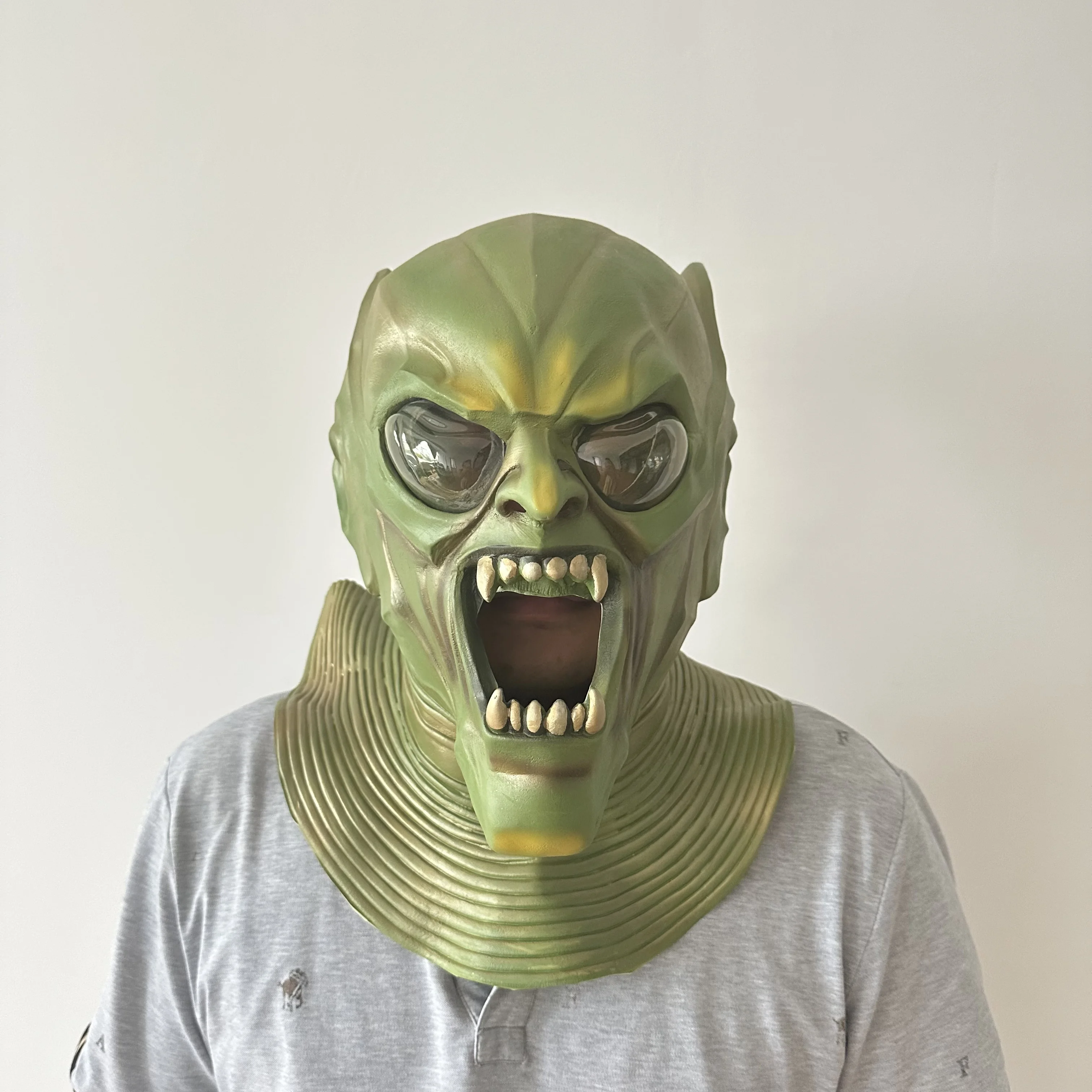 Deluxe Green Goblin Mask \u0026 Halloween Cosplay Costume Prop - Eco-Friendly OEM, image size:3024x3024