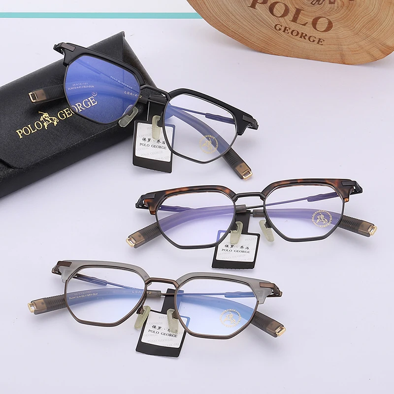 Factory Price Ingenious Craft Robust Durable Hinge Titanium Eyeglasses Frame for Ladies
