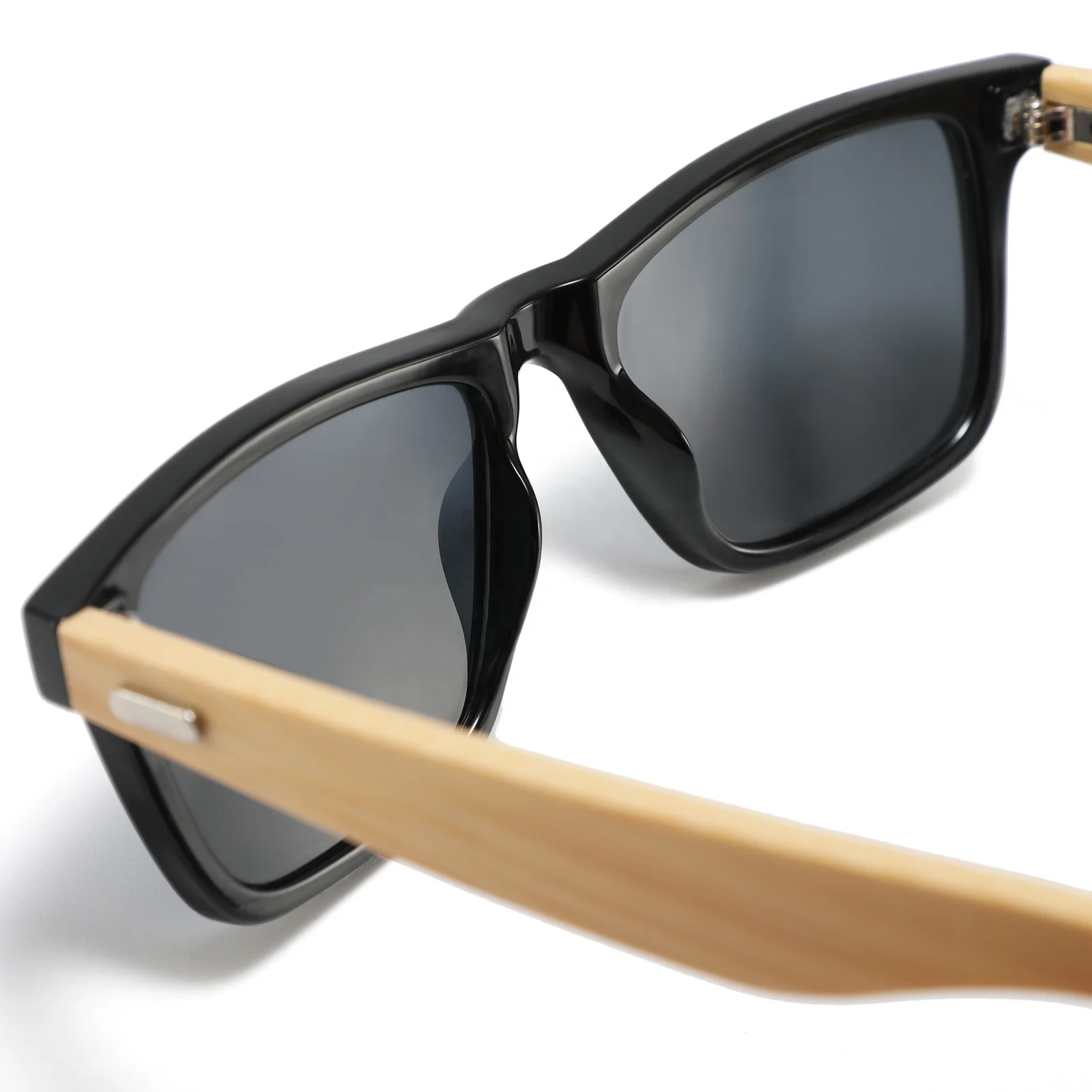 Eco Friendly UV400 Shades Customize Logo  Mens  Gafas De Sol Bambu Recycled Women Handmade Bamboo Wooden Sunglasses