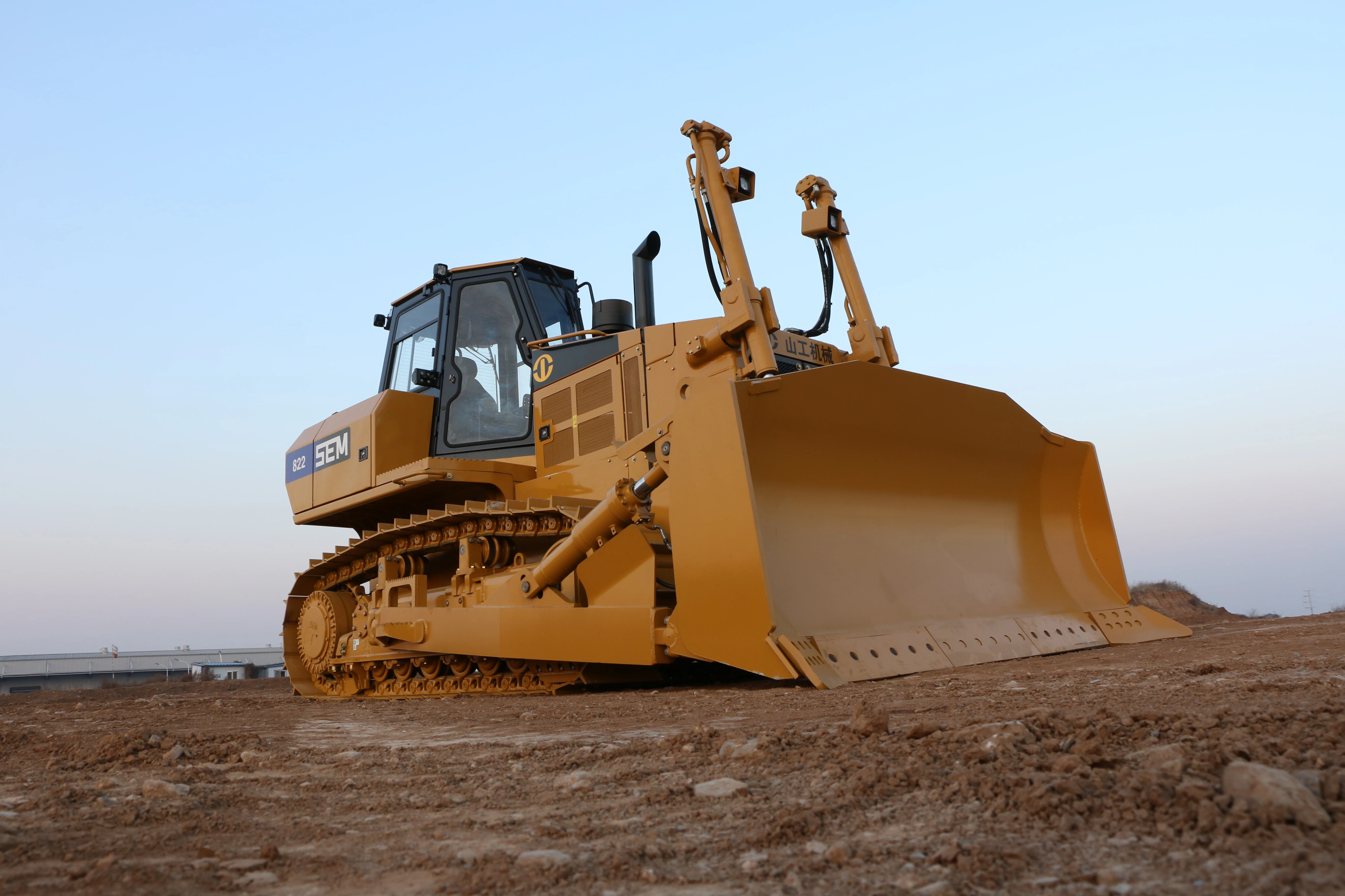 Бульдозер S-E-M 822D 818F со скидкой