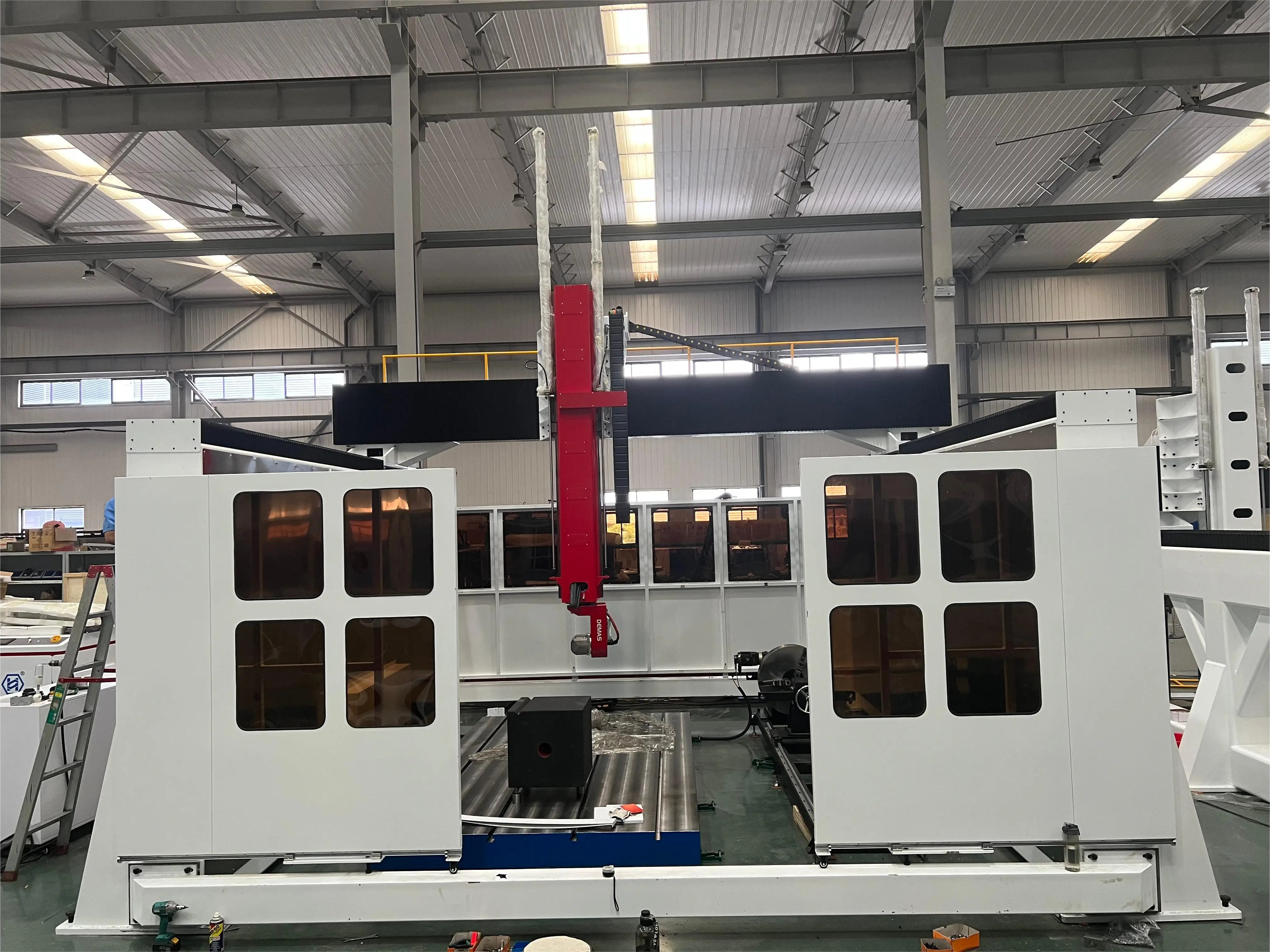 High Quality 5 Axis CNC Router 1530 Swivelling Head Rotor for 3D Milling and Engraving PLC Core Components for Foam Wood