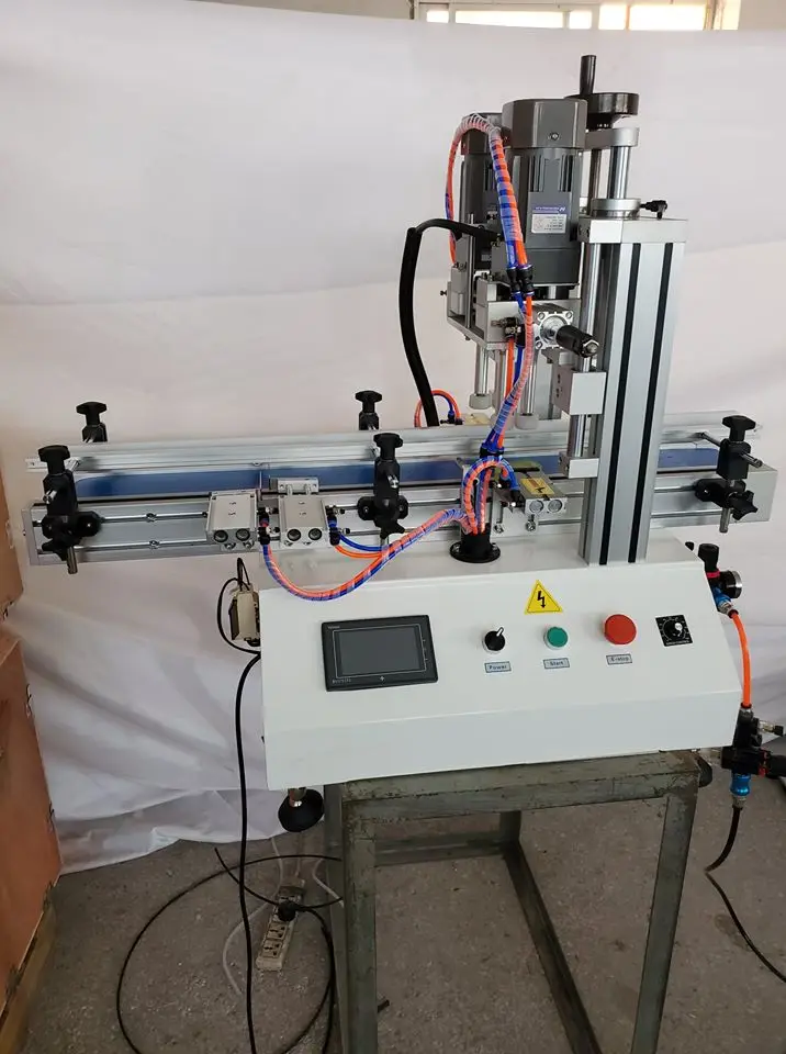 Desktop Semi-Automatic Capping Machine 220V 50HZ for 20-60mm Caps with 20-40pcs/min Speed