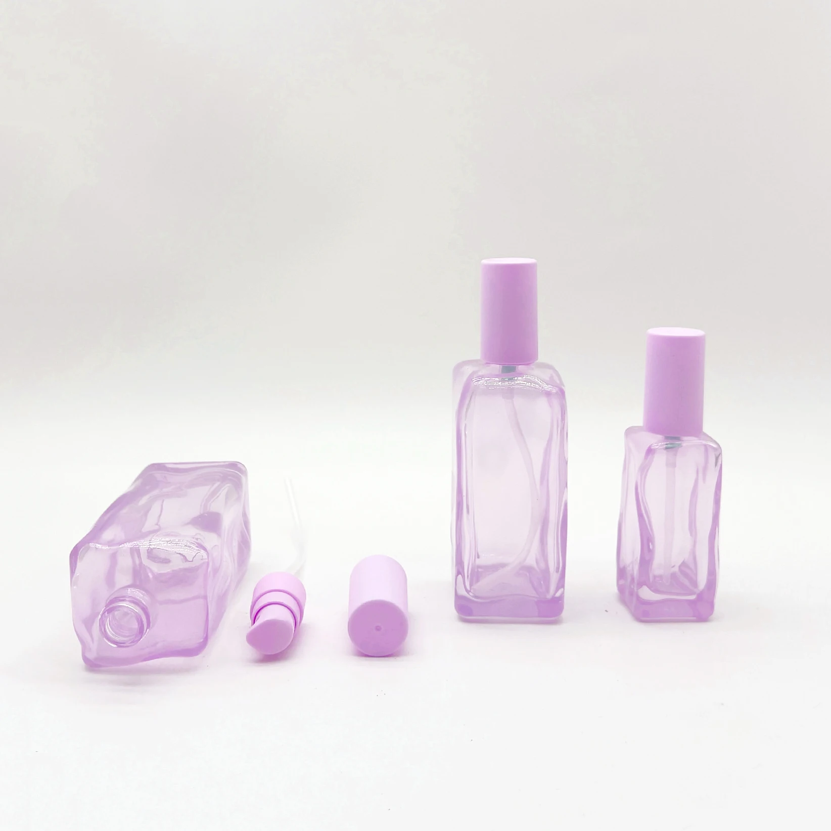 Matte Irregular Wave Glass Bottle with Plastic Pump 100ml Capacity for Skincare Packaging Free Sample for Face Cream Screw Cap