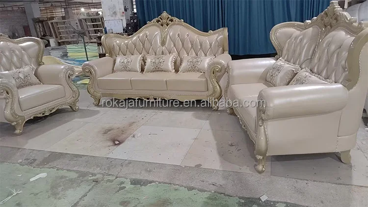 European Style Leather Sofa 123 Combination Retro Royal Sofa Luxury Villa Living Room Champagne Gold Solid Wood Carved Sofa Set