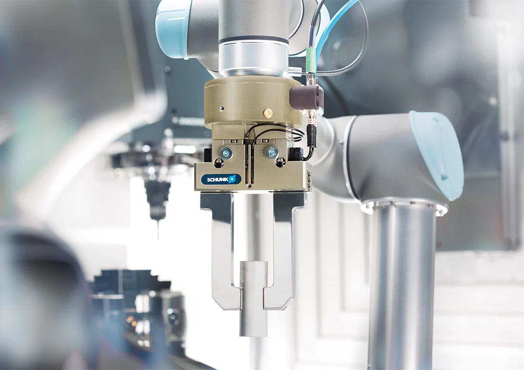Small Robot Arm 3Kg Payload 6 Axis UR 3 Universal Robot With Schunk Gripper Robotic Arm for Pick and Place