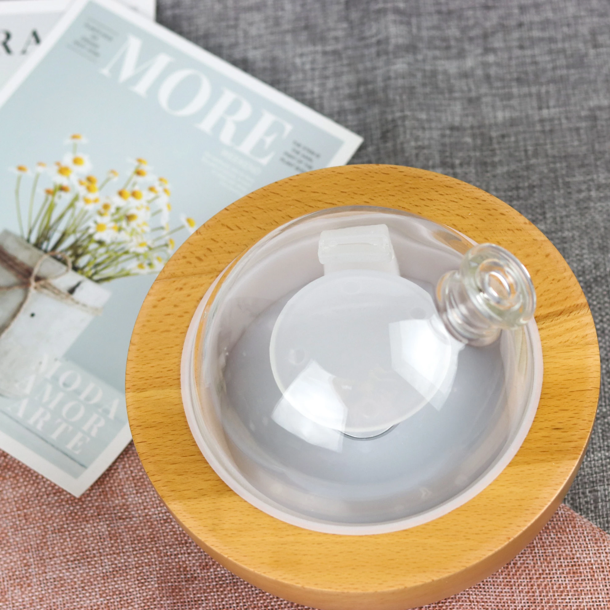 Intelligent Glass Cover and Wooden Base Ultrasonic Aroma Diffuser Humidifier Essential Oil Diffuser
