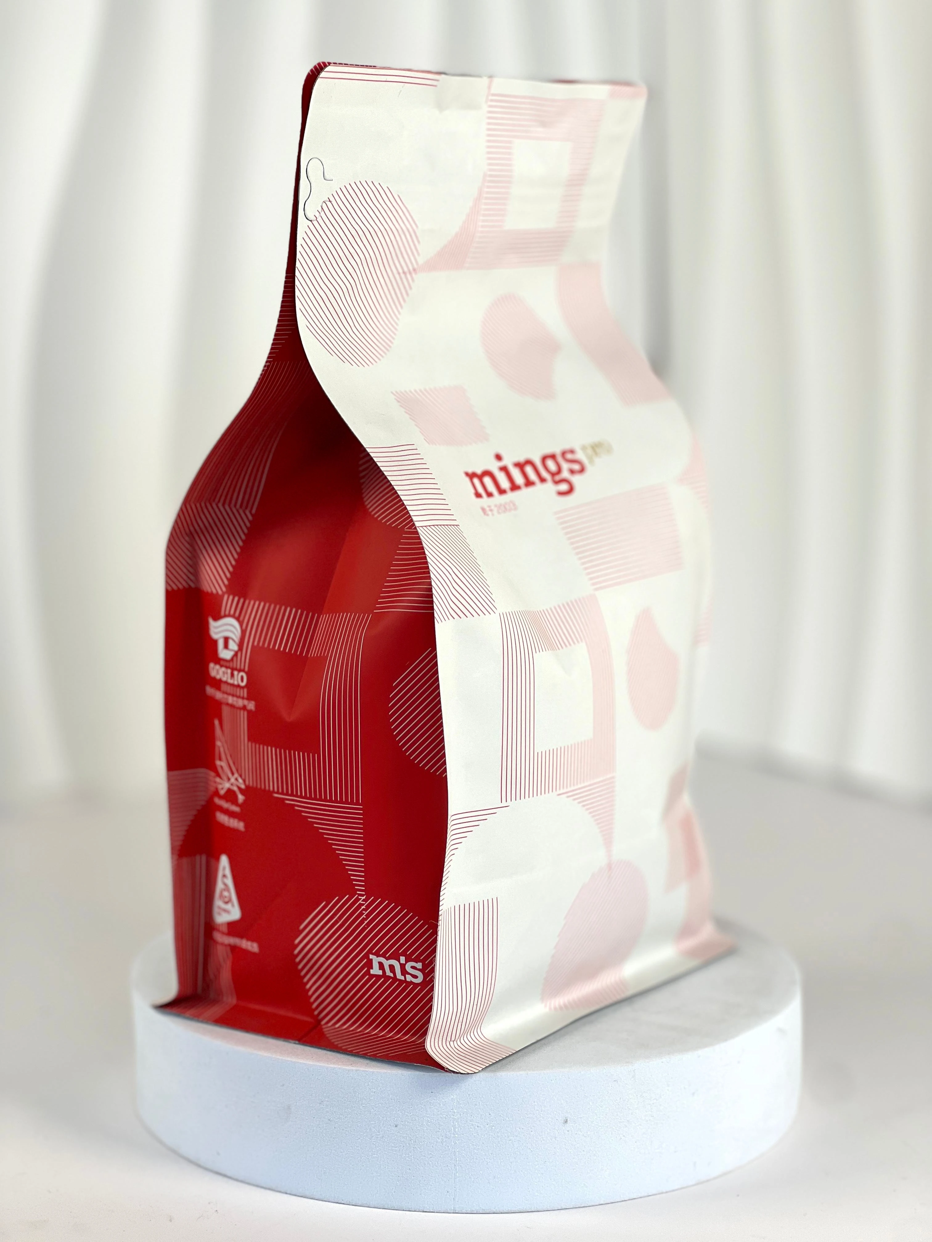 Food Grade Flat Bottom Coffee Bag Custom Printed Aluminum Foil Coffee Bean Packaging Coffee Bean Packaging Pouch With One-way Valve