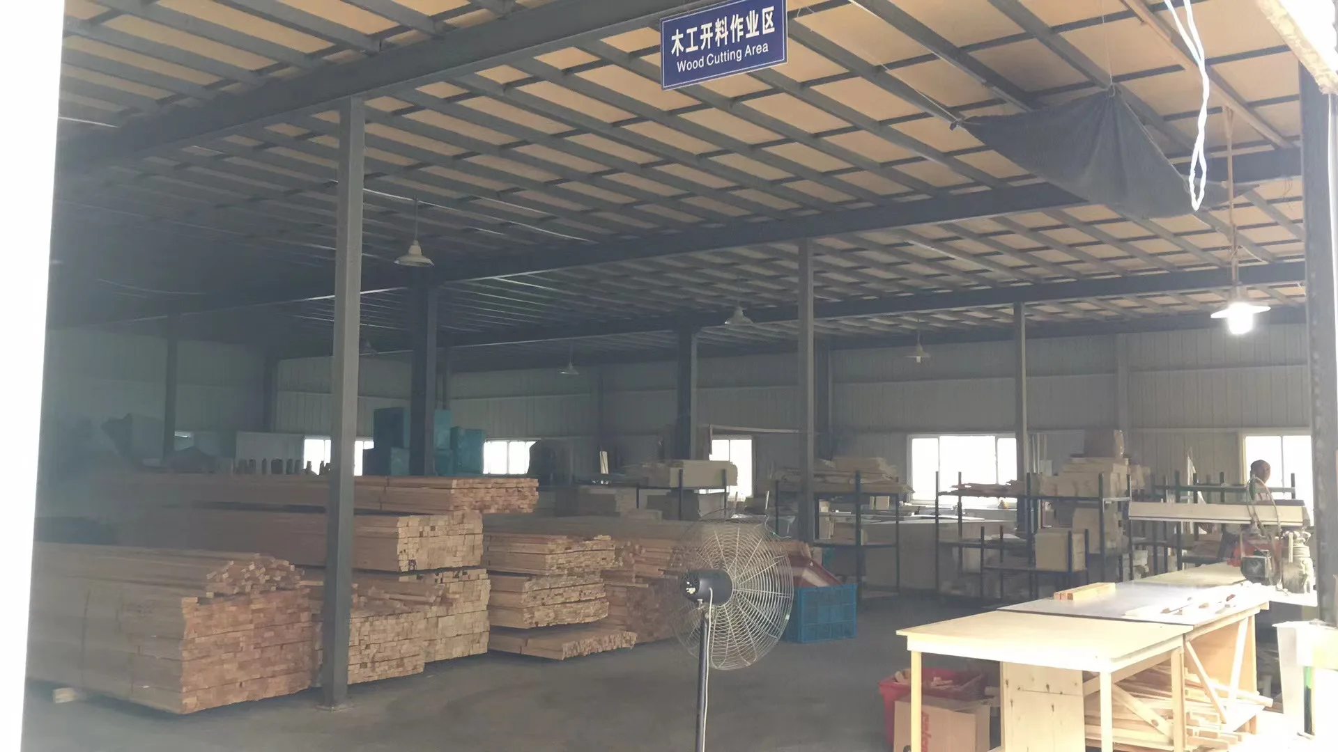 Modern Design Factory Whole Sale  Comfy Customized Fabric Arm Chair Living Room Bedroom Chair supplier