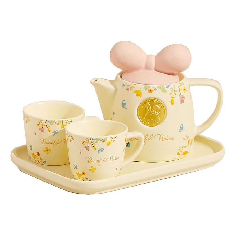 Porcelain tea set entry lux tea cup with decorated design Rabit cute