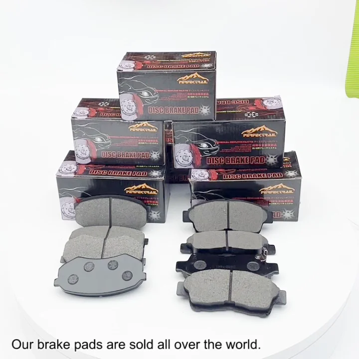04465-22140 04465-YZZ58 Auto Brake Pad for Toyota Hilux 1983-2006