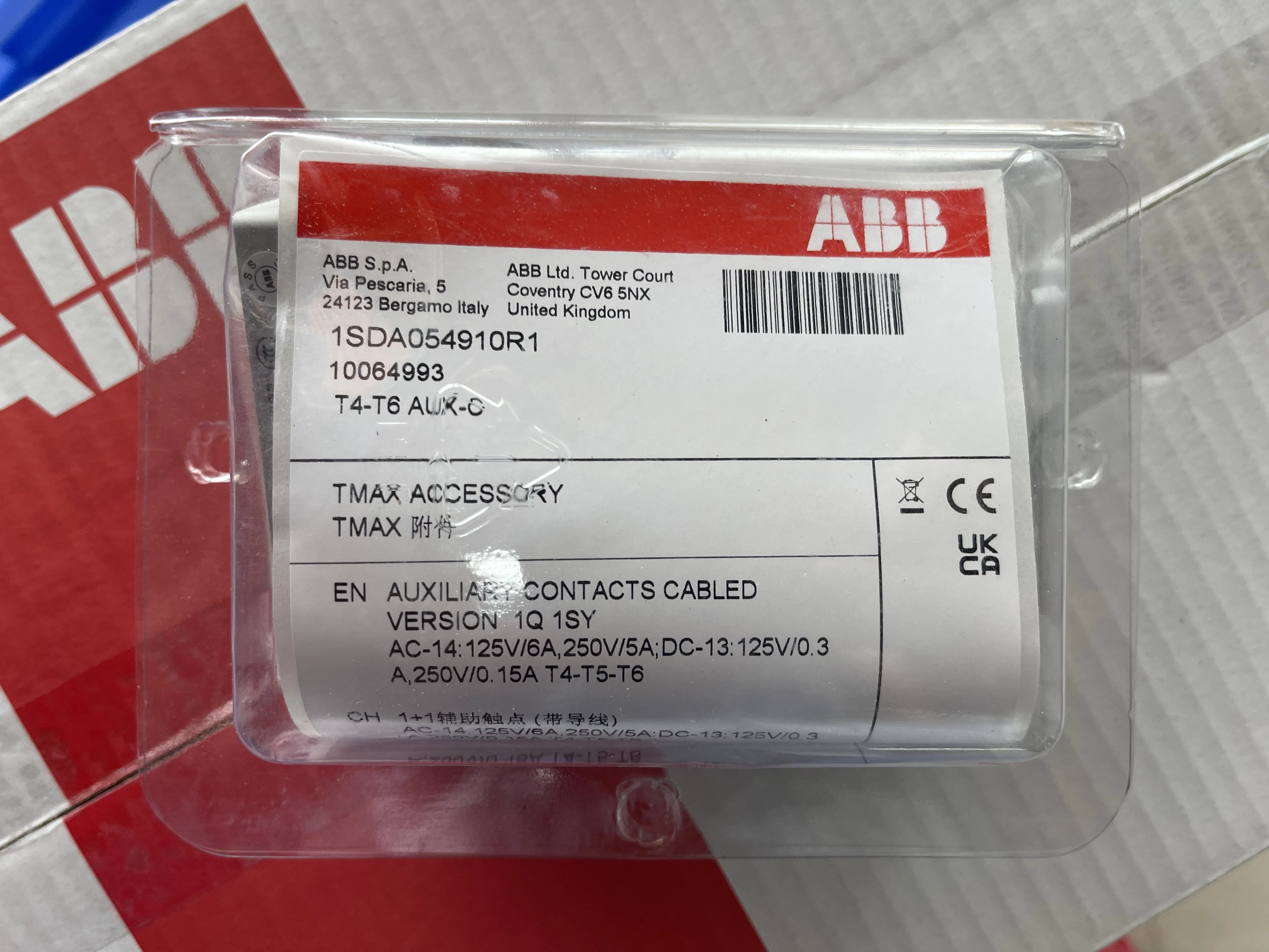 ABB Auxiliary Contact (Cabled) 1SDA054910R1 10064993 T4-T6 AUK-C 