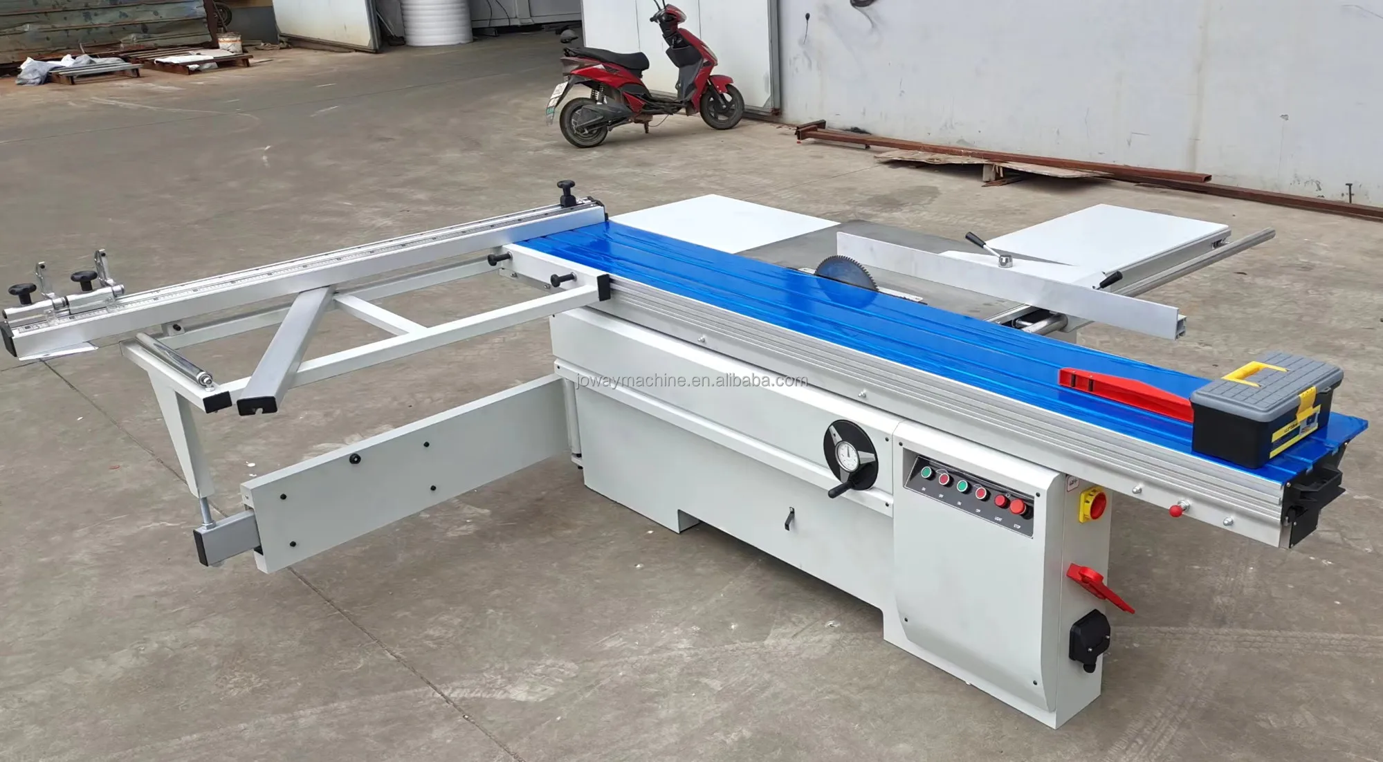 Wood Block Board Cutting Machine Scm Sliding Table Saws with Circular Saw Blade Cut Machines with Double Electric Motor