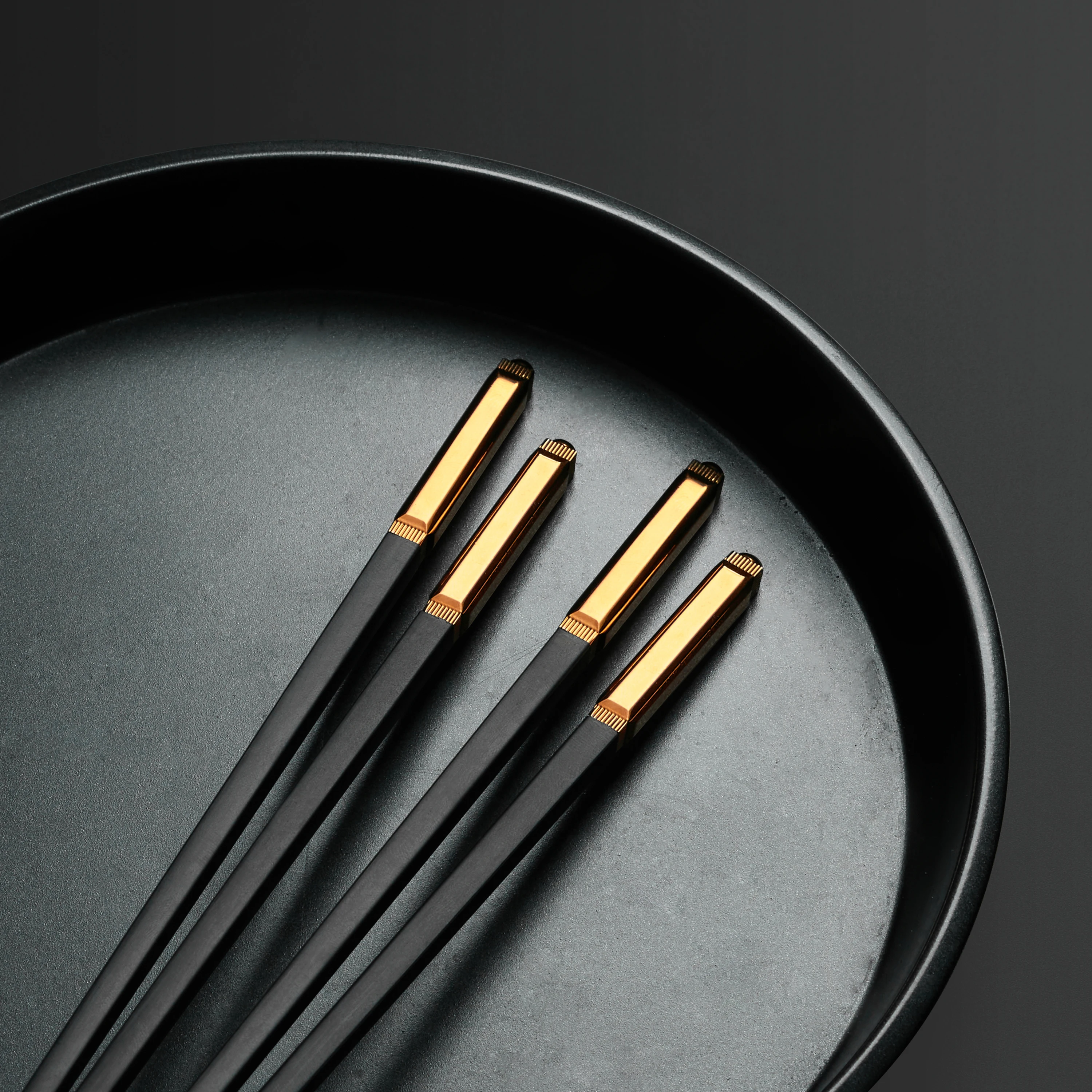 Stock Most Expensive Matte Gold Double Pointed Japanese Luxury Oem Fancy Chopsticks Gold Fibre Glass Chopsticks