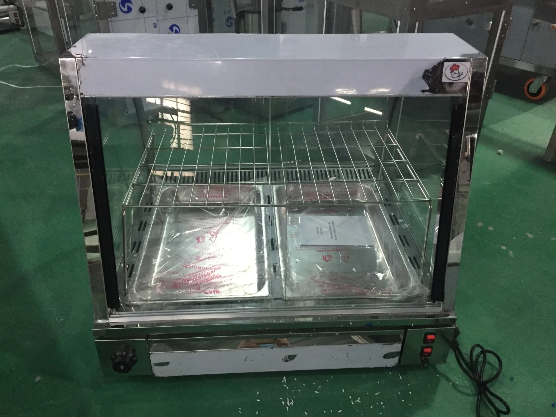 Basic Customization Food Warmer Showcase/Curved Glass Warming Displayer  /Stainless Steel Warmer Hw-838-3 - China Catering Equipment, Kitchen  Equipment