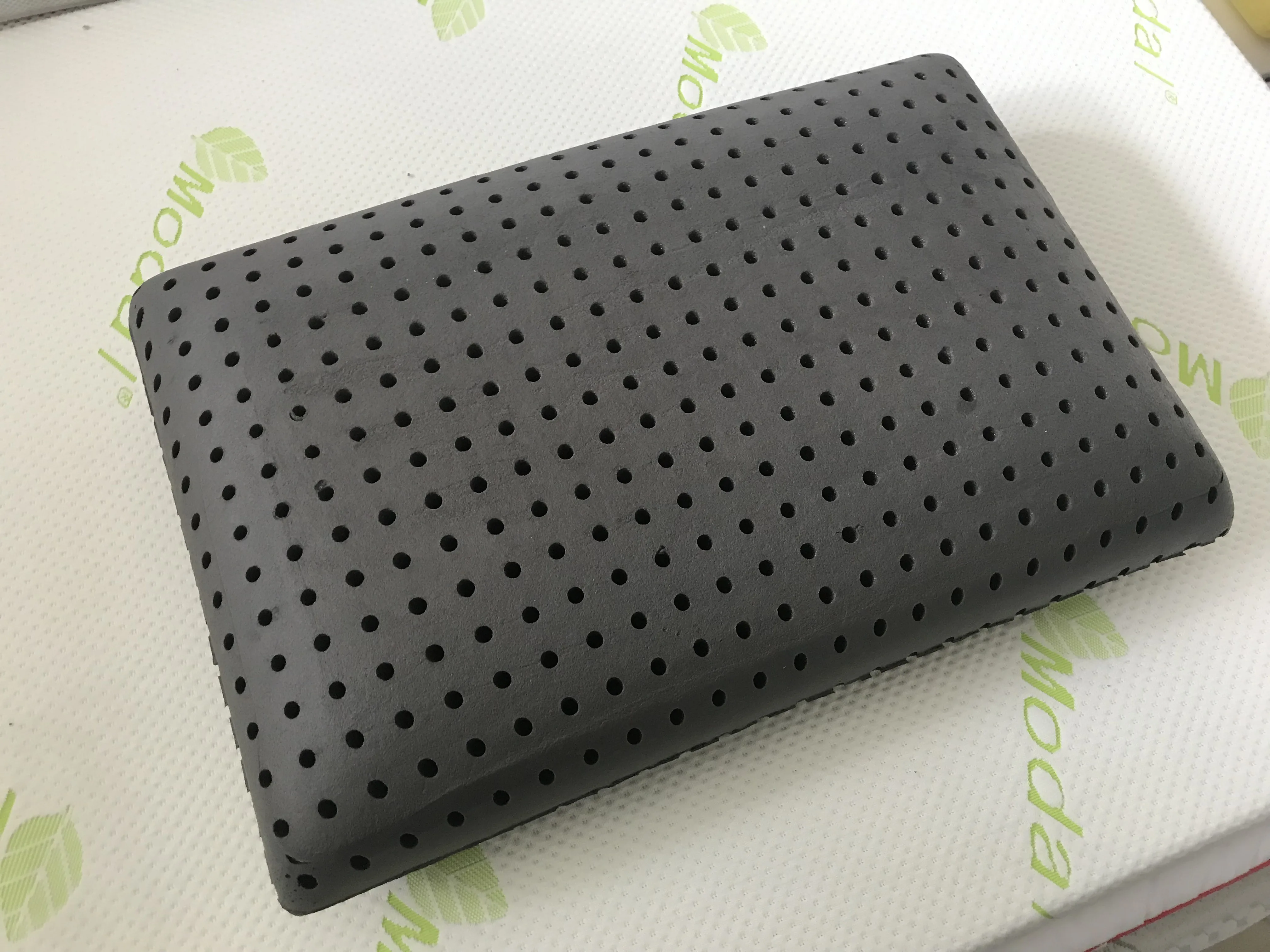 The Traditional Shape Bamboo Charcoal  Memory Foam Pillow With Hole