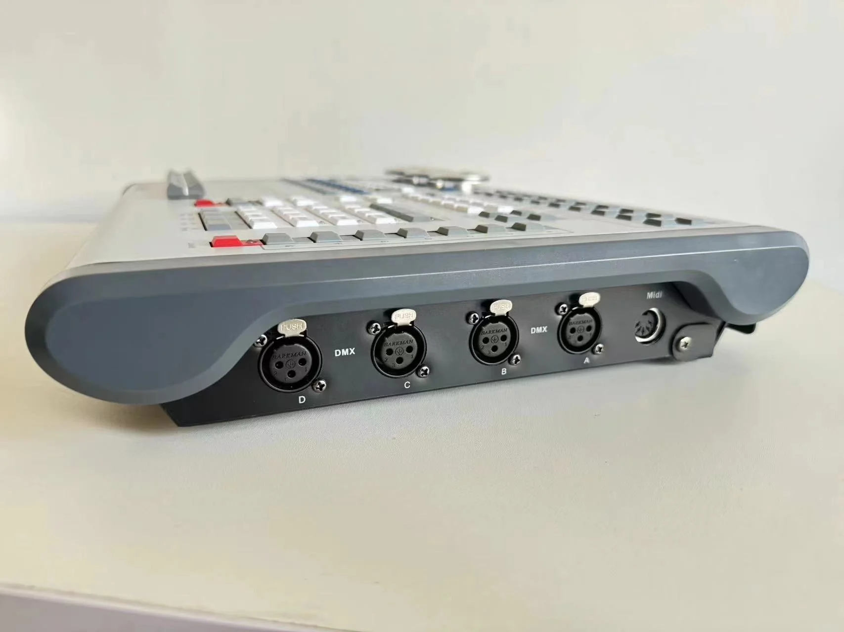 Stage Light Controller DMX 512 Lighting Consoles Titan Mobile
