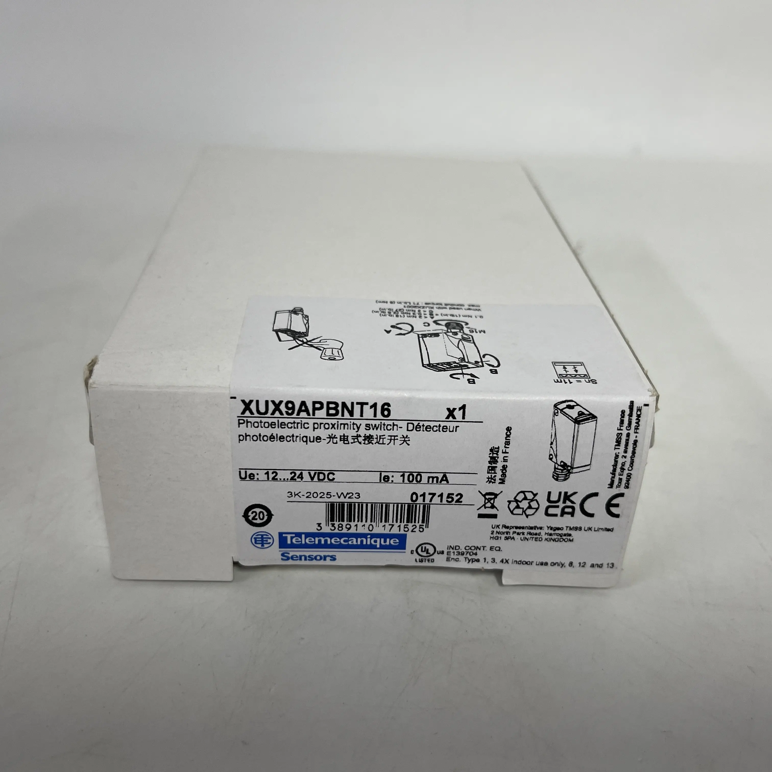 Telemecanique Photoelectric Sensor XUX9APBNT16 Telemecanique Photoelectric Sensor XUX9APBNT16
