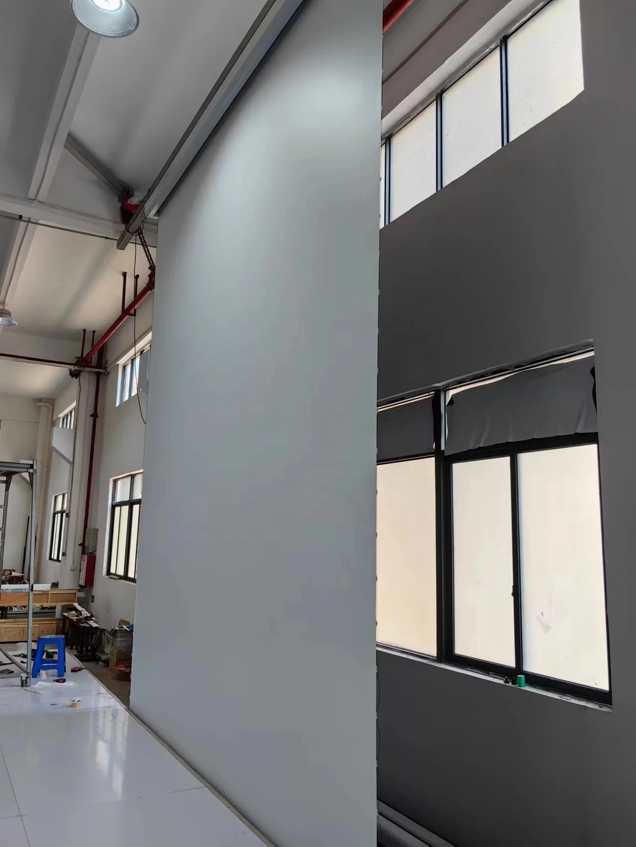 Large Scale Motorized Projector Screen - 300