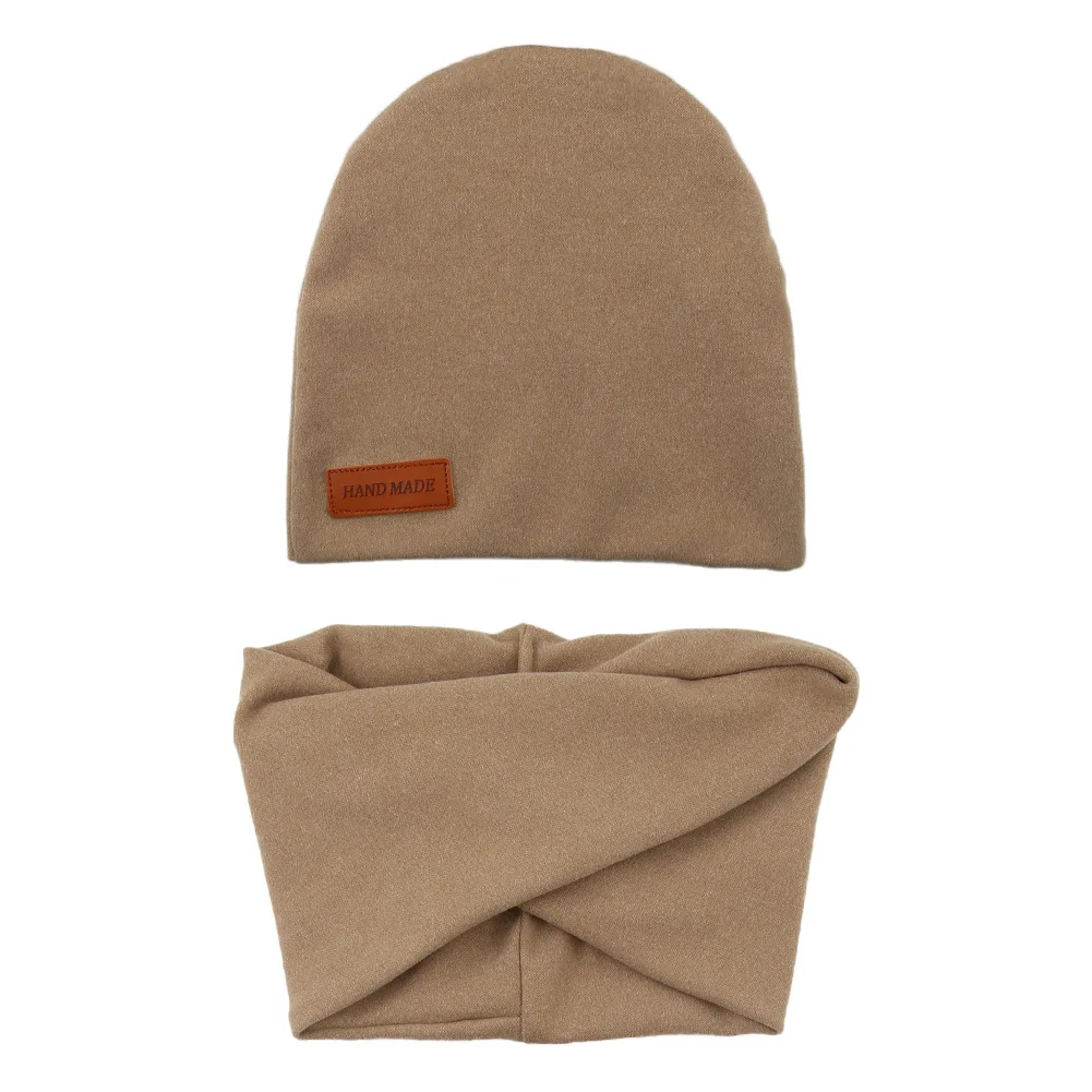 Детский комплект из двух предметов флисовая утепленная детская шапка и шарф