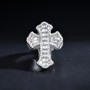 Quality Goods 925 Sterling Silver VVS Moissanite Ring Fine Jewelry with Cross Design