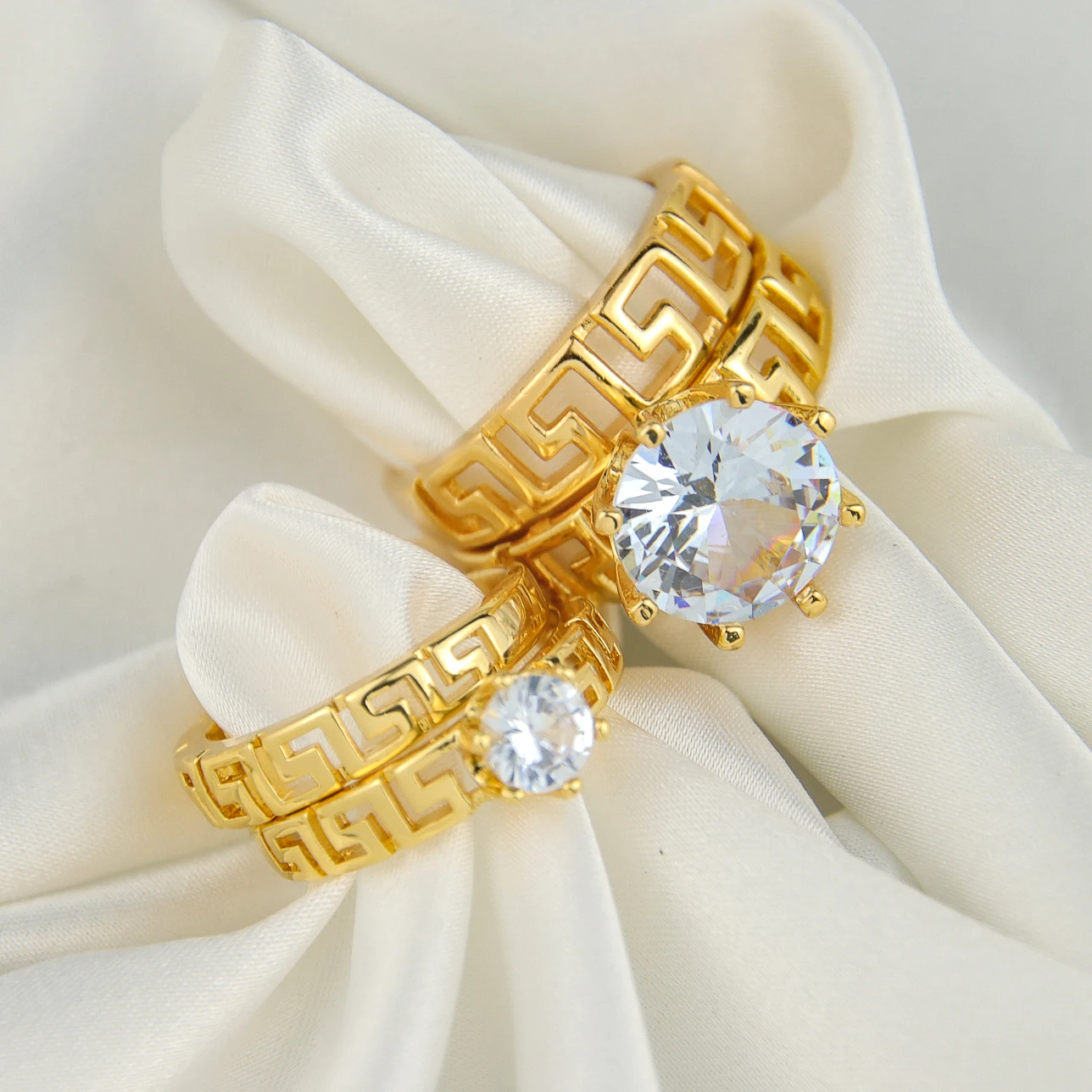 New Trendy Couple Ring Set Wedding Engagement Ring Zircon 18k Gold Rings for Women