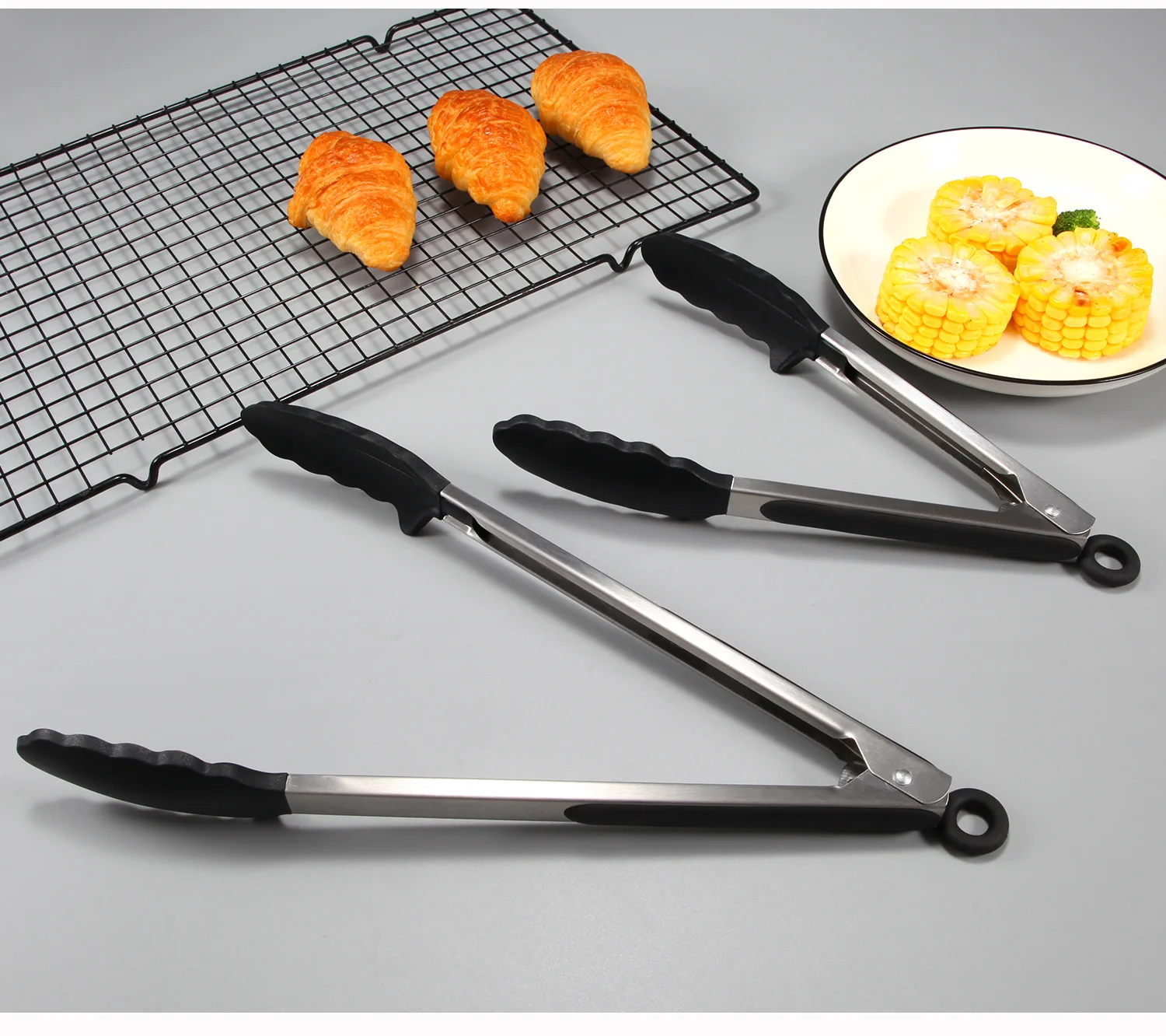 Hot Sales Stainless Steel Food Tongs With Silicone Tips Heat Resistant Barbecue Grill Kitchen BBQ Tongs supplier