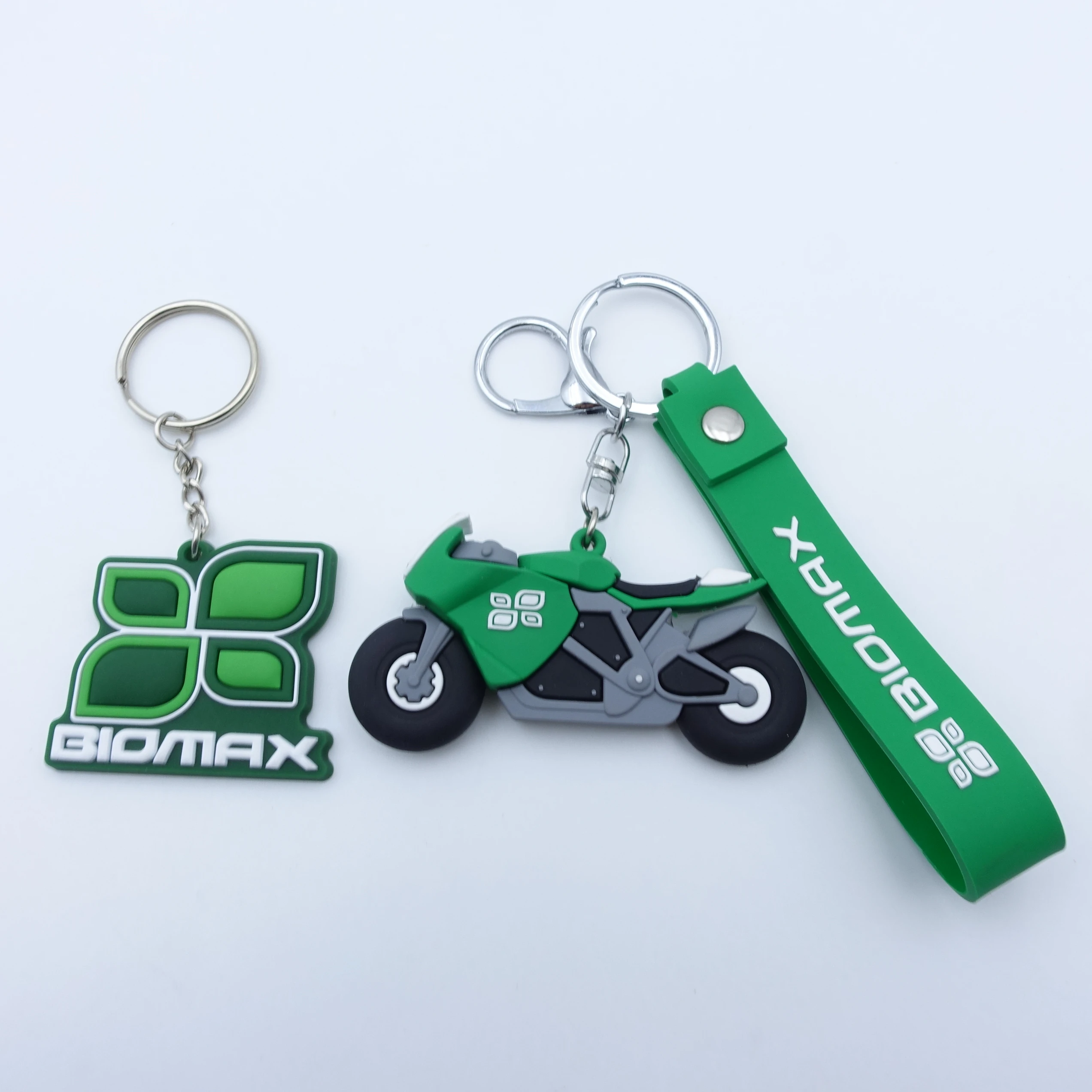 Custom Design Silicone Wristlet Keychain Non Toxic Epoxy 3D Car Motorbike Model Keychains Keyring Soft PVC Rubber Keychain