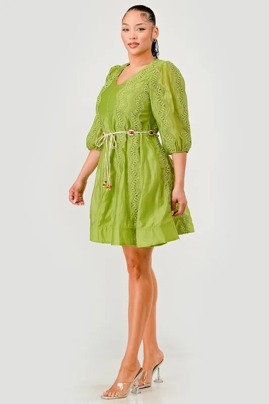 Elegant Forest-themed Lace Short Dress With Woven Technique Featuring Natural Waistline - Image 4