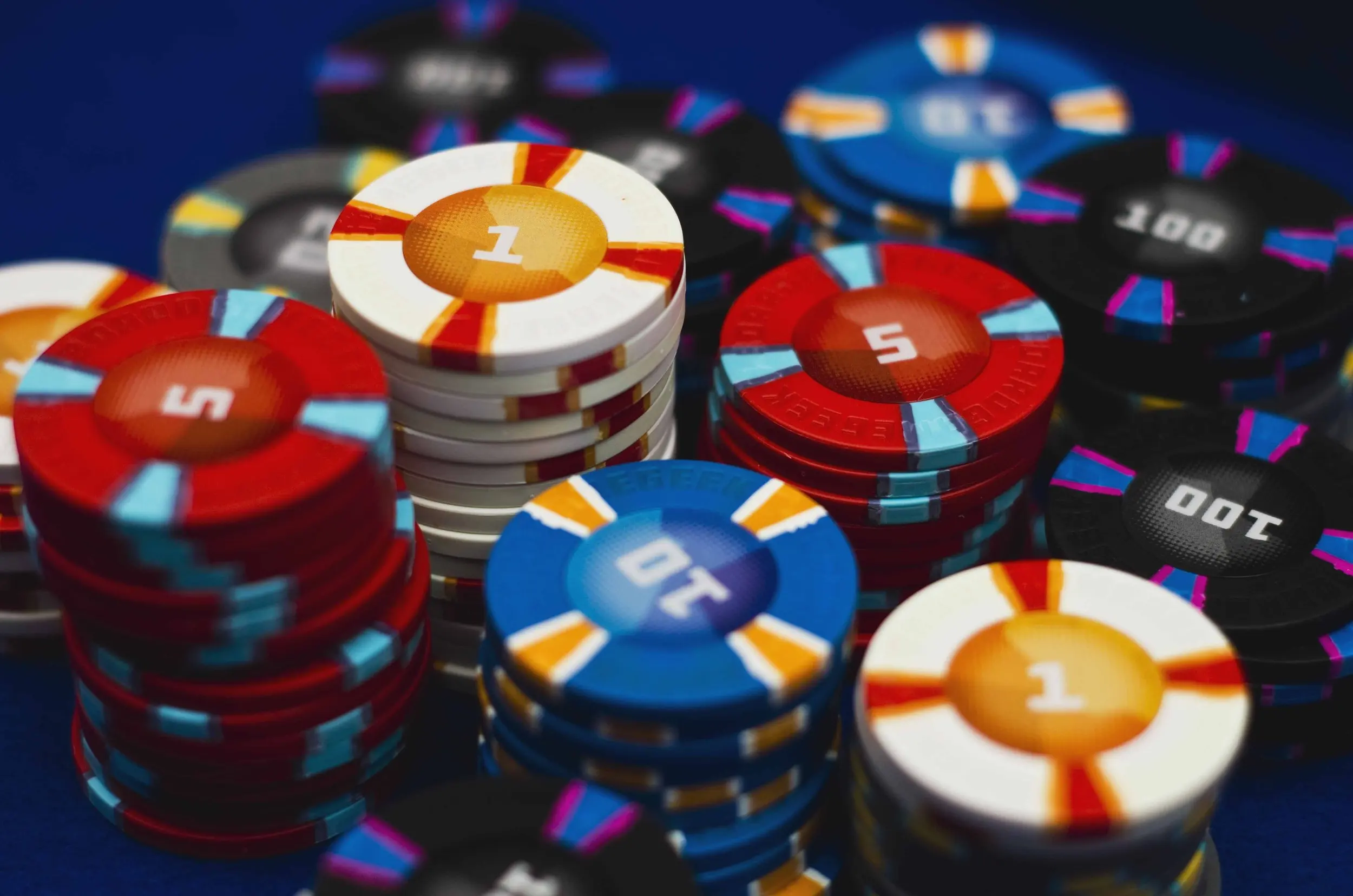 Factory Wholesale Design Ept Clay Ceramic Poker Chips Set With Custom