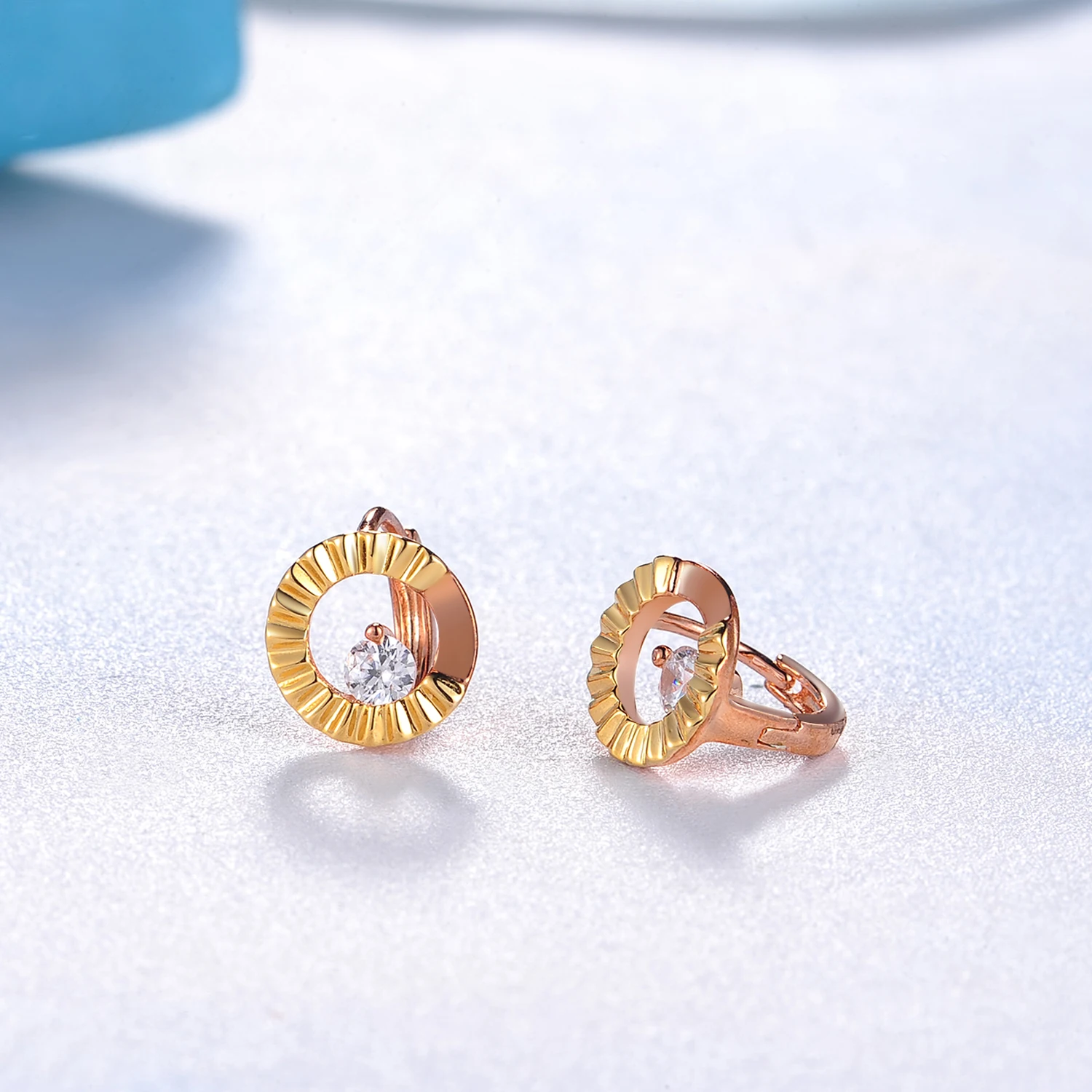 2021 New design minimalist rose gold zirconia women earrings double hoop earrings jewelry(图4)
