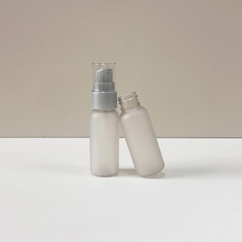 Deluxe Wholesale 30ml Pet Scrub Makeup Lotion Pump Bottle Plastic Spray Bottle