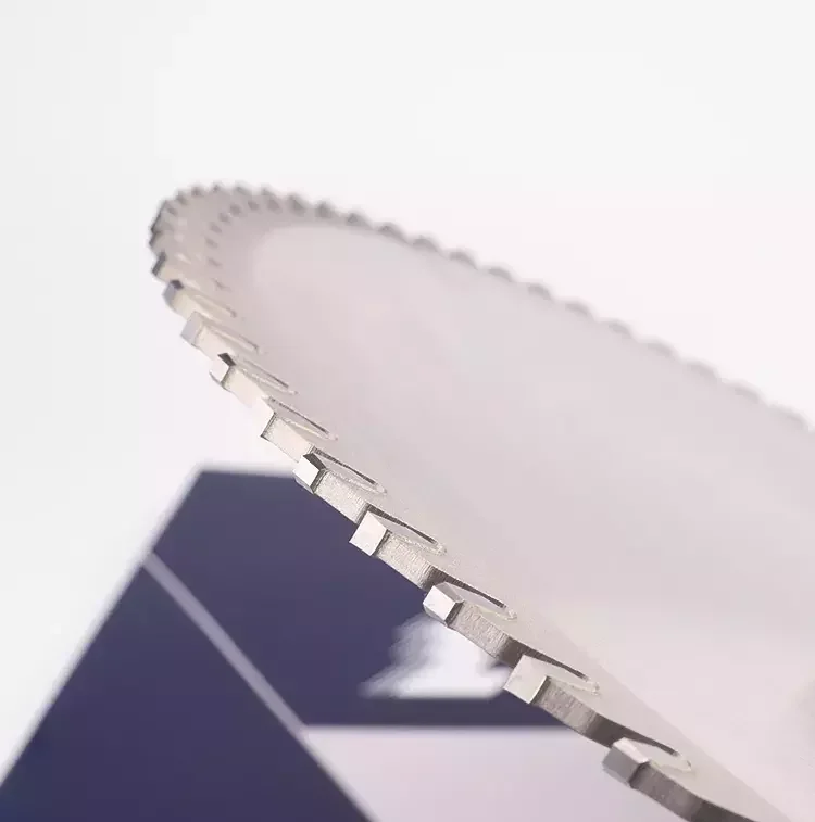 High Temperature Resistant Universal CNC Cutting TCT Circular Saw Blade with 72 Teeth for Precision Woodworking