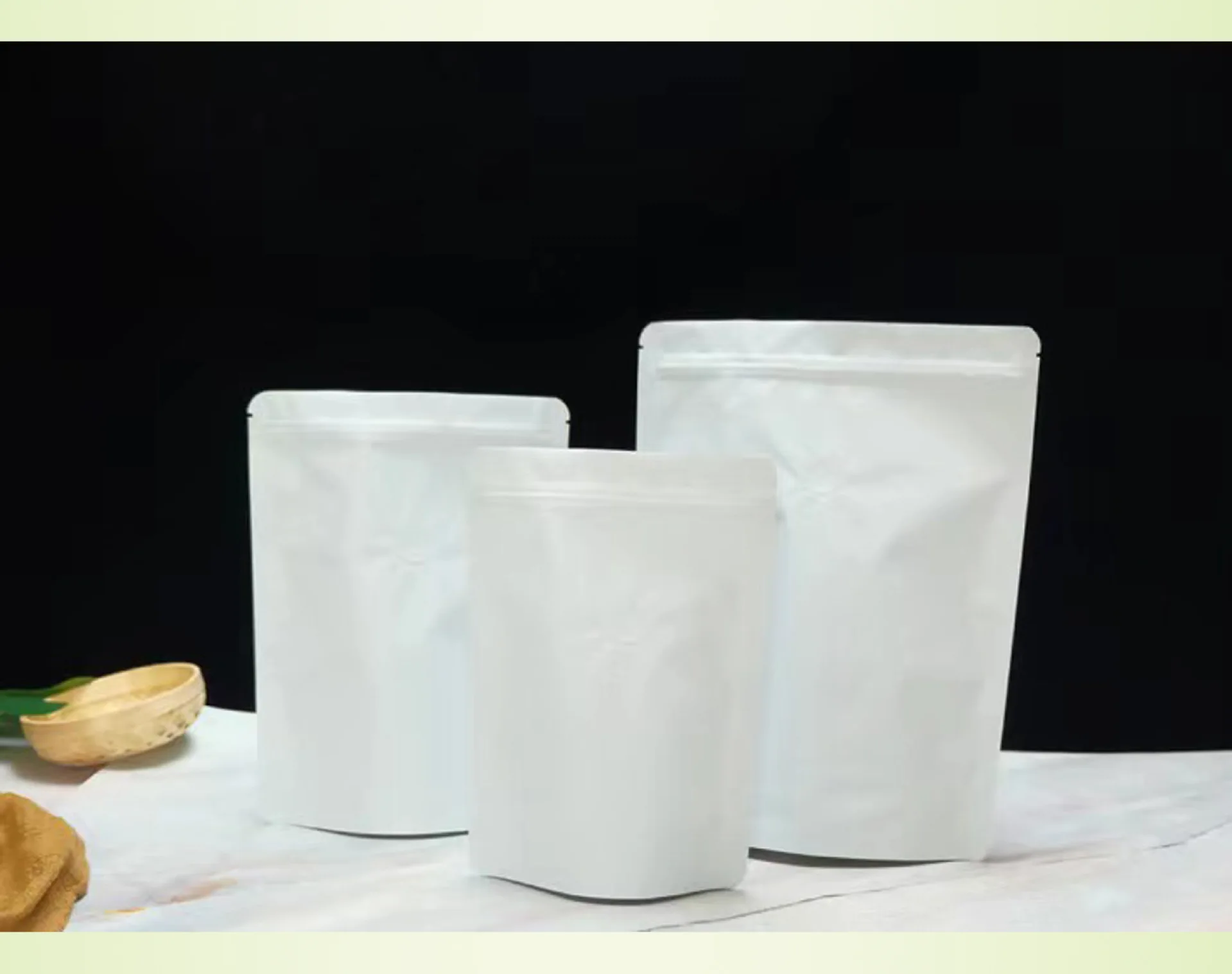 Упаковка для пищевых продуктов. Самостоятельная боковая молния. Мешок для кофе. Алюминиевая фольга. Однонаправленный выпускной клапан. Мешок для упаковки чая и кофейных зерен.