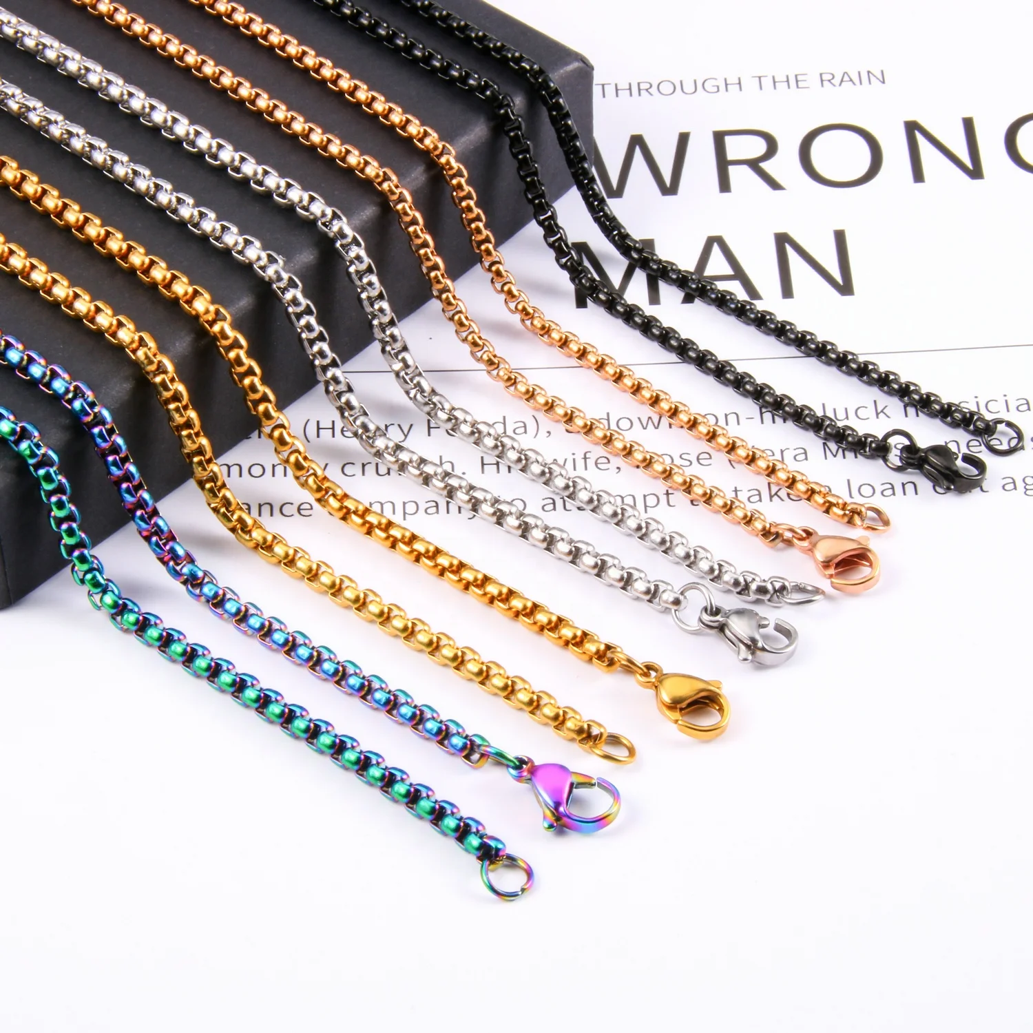 Rope Rolo Roller Necklace - Unisex Jewelry for All Occasions