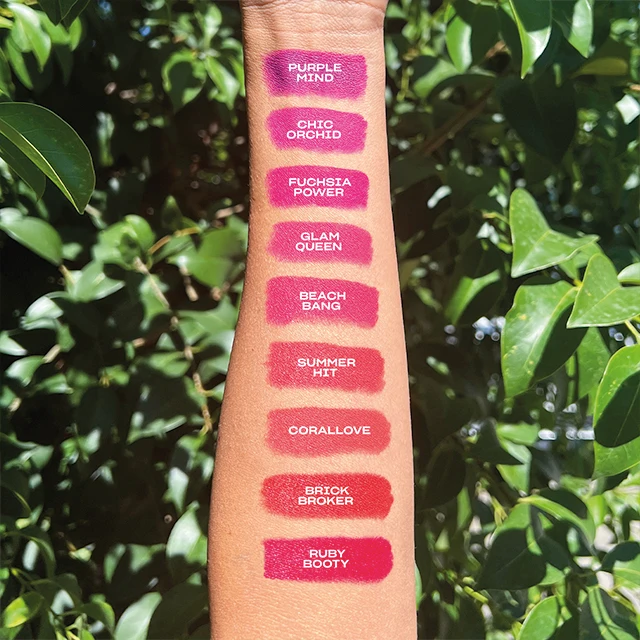 Italy Product Lipstick A Beauty Treatment Enrich With Oil Vitamin E For